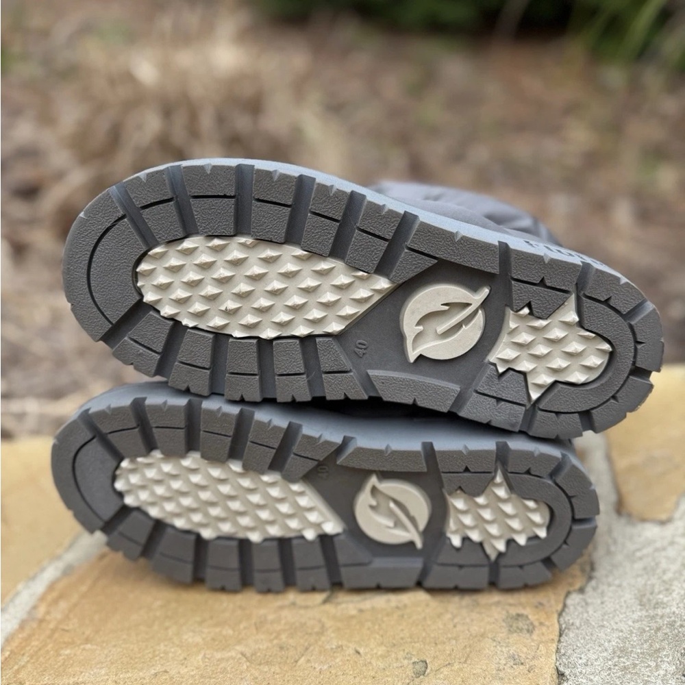 Flufie Pillow Anthropology Winner Goose Down Women’s Boots Sz 9 Gray - Picture 7 of 7